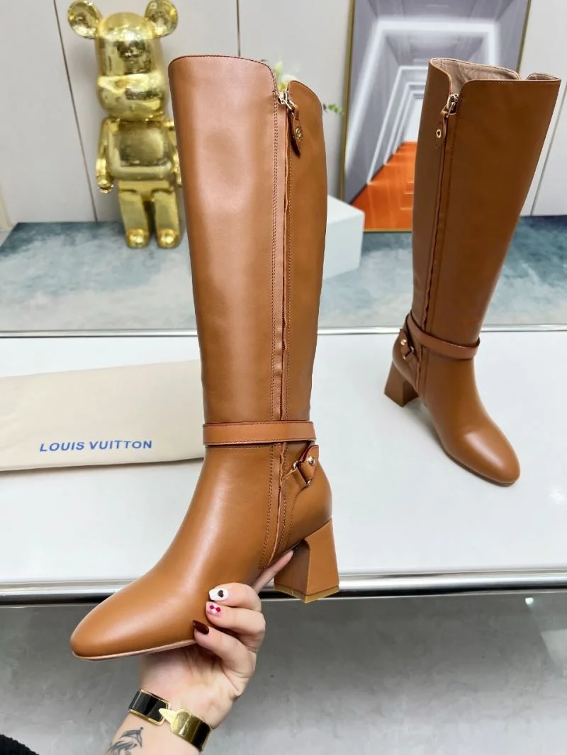 Functional Louis Vuitton Boots 32406