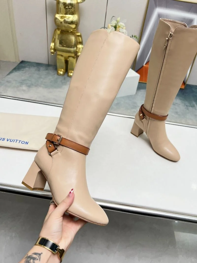 Louis Vuitton Boots Elegant 32409