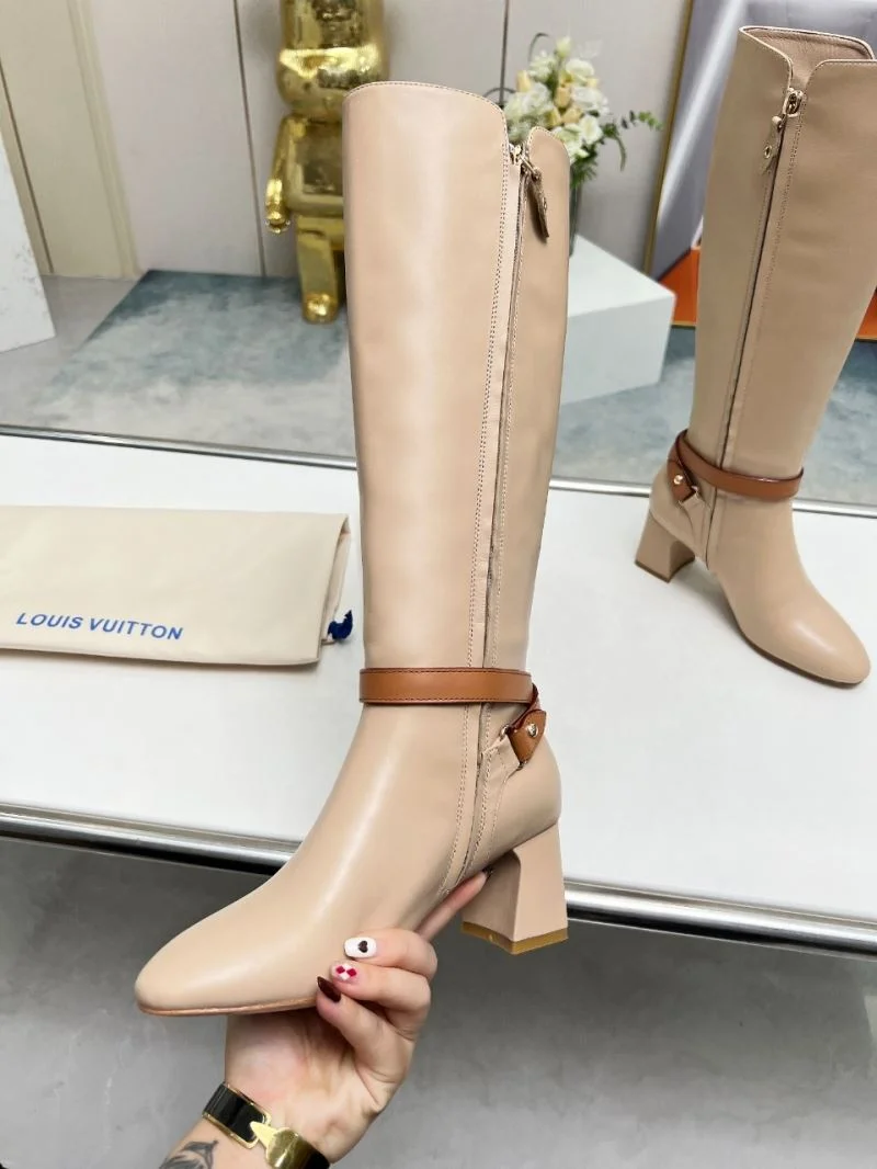 Louis Vuitton Boots Elegant 32409
