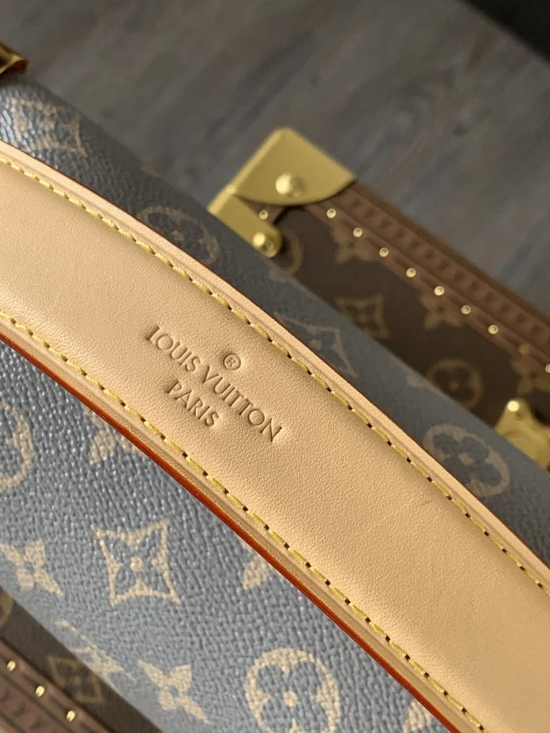 UrbanChic Louis Vuitton Box Bags 43398