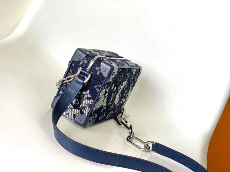 Bold Louis Vuitton Box Bags 43065