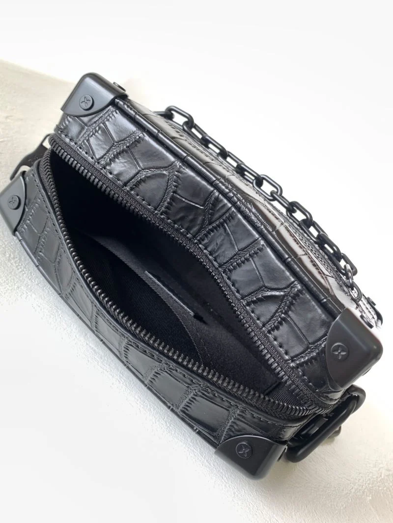 UrbanChic Louis Vuitton Box Bags 43067