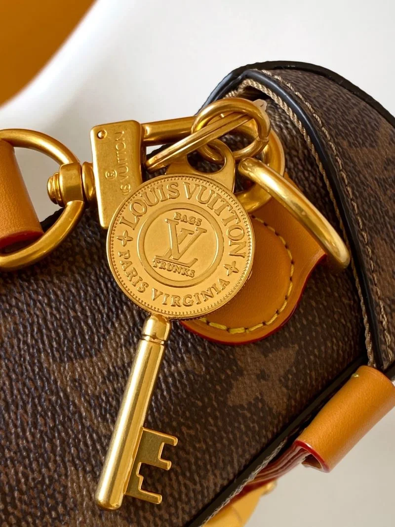 Louis Vuitton Box Bags Refined 43163