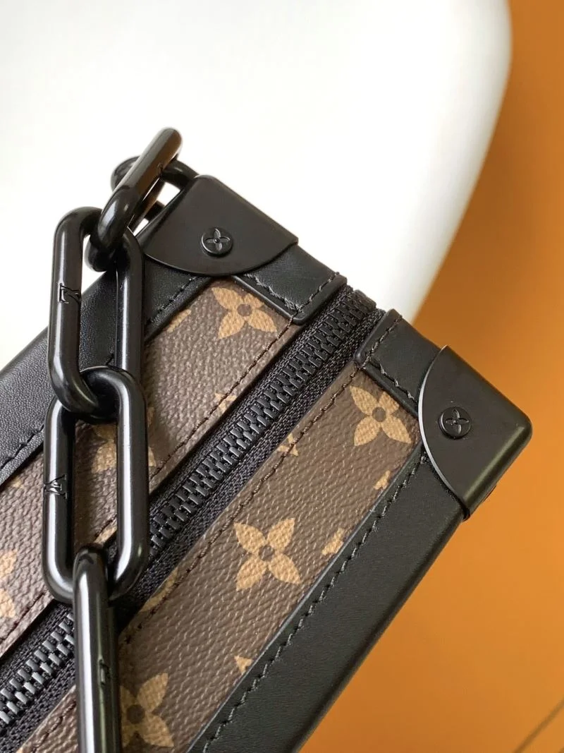 MoistureWicking Louis Vuitton Box Bags 43050