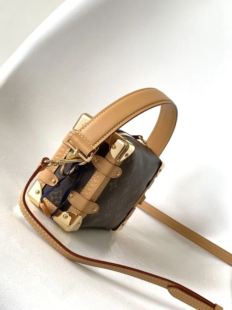 Compact Louis Vuitton Box Bags 43038