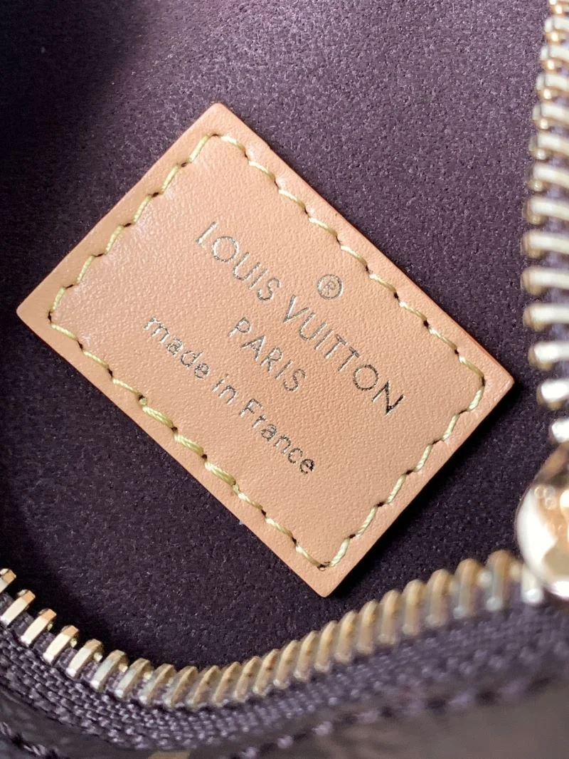 Compact Louis Vuitton Box Bags 43038