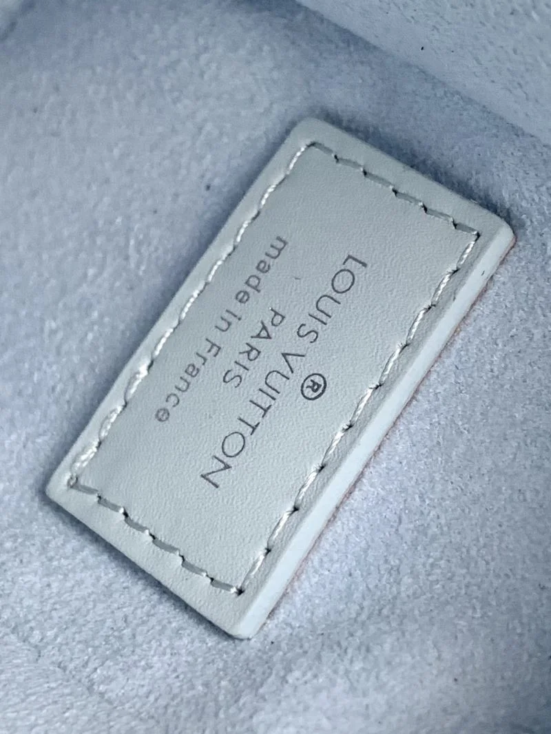 Louis Vuitton Box Bags Unisex 41994