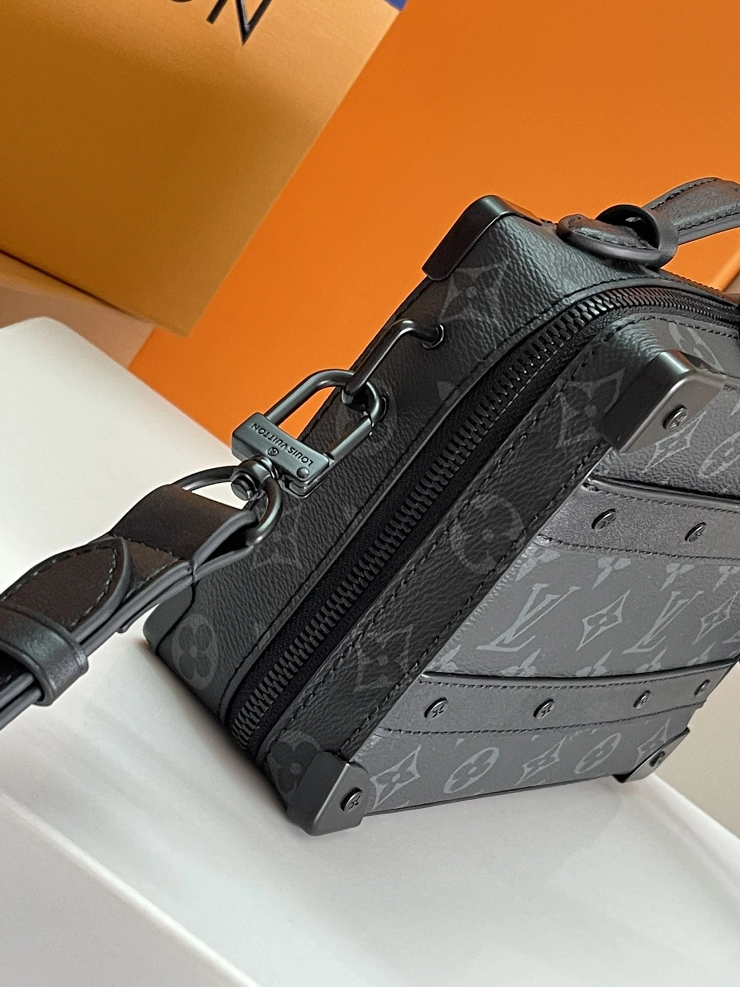 Bright Louis Vuitton Box Bags 91824