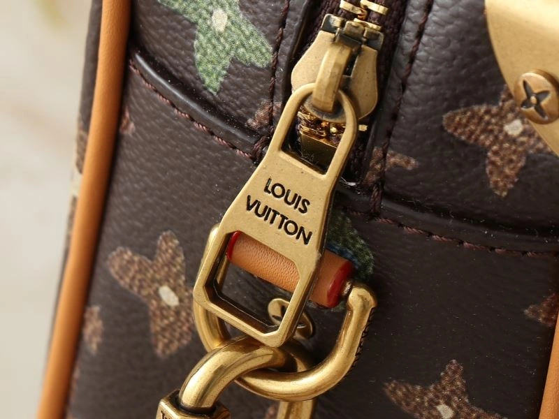 Packable Louis Vuitton Box Bags 88651