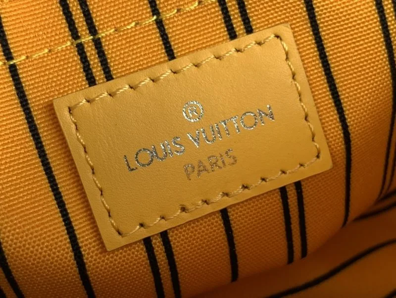 Trendsetting Louis Vuitton Box Bags 41420