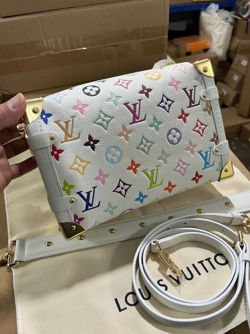 WaterResistant Louis Vuitton Box Bags 41467