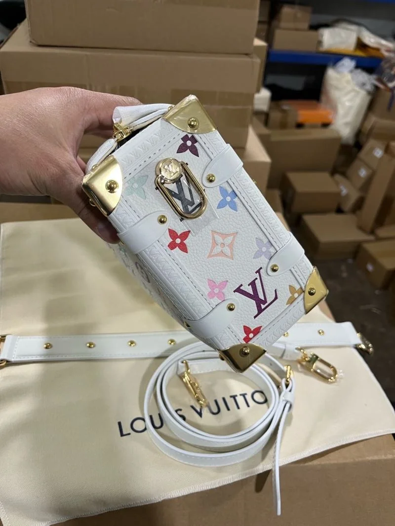 WaterResistant Louis Vuitton Box Bags 41467