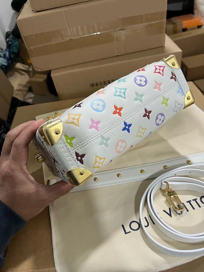WaterResistant Louis Vuitton Box Bags 41467