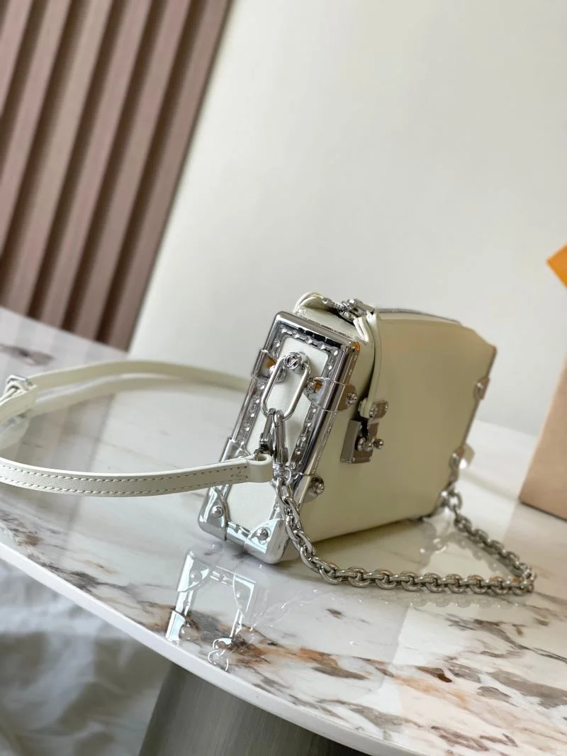 Stylish Louis Vuitton Box Bags 40148