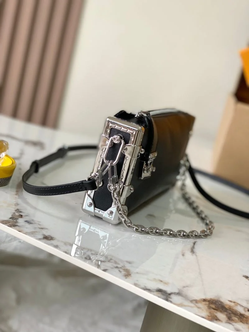 Sustainable Louis Vuitton Box Bags 40138