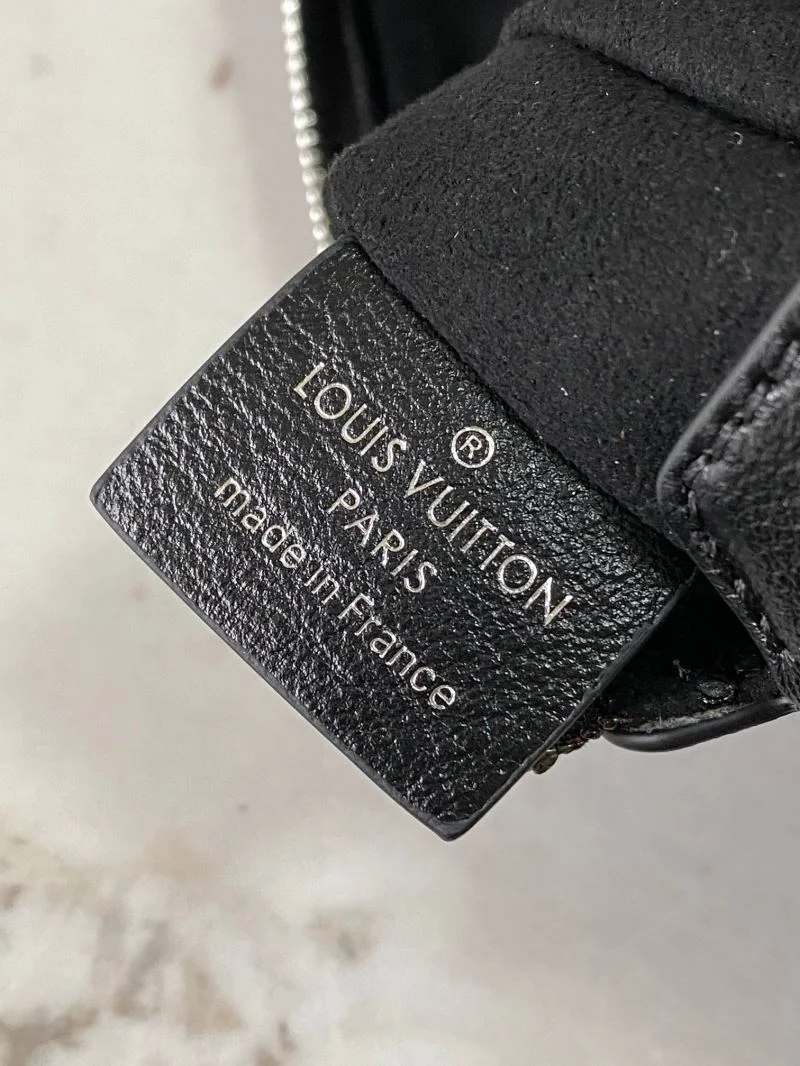 Sustainable Louis Vuitton Box Bags 40138