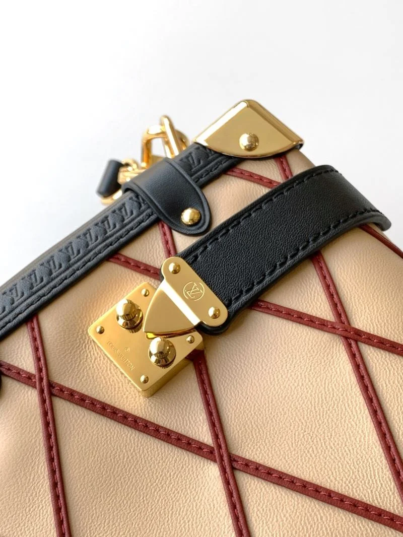 Louis Vuitton Box Bags Resilient 39274