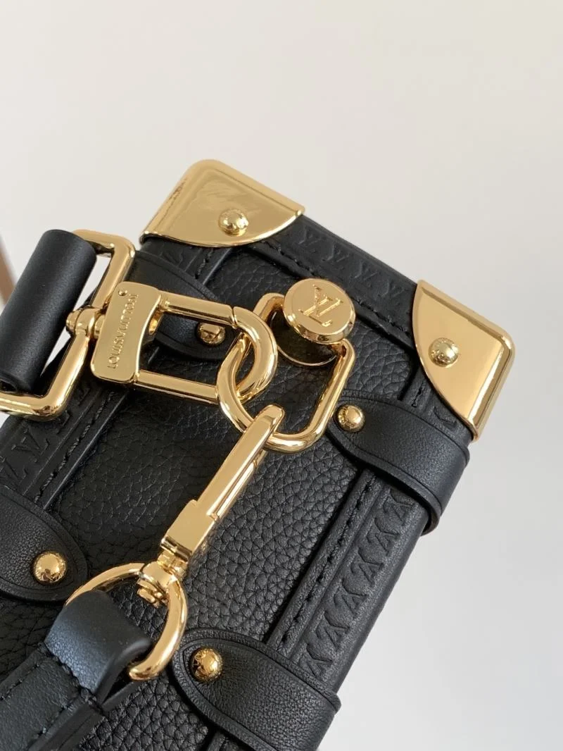 ModernLook Louis Vuitton Box Bags 38935