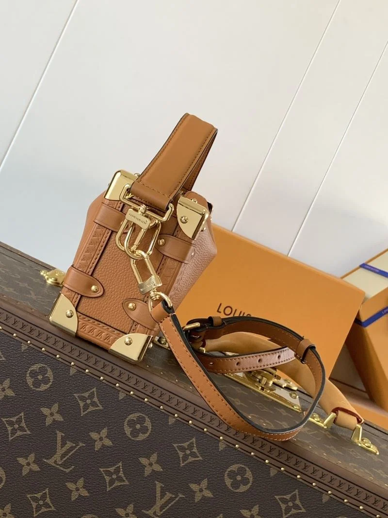 Louis Vuitton Box Bags WellDesigned 38915