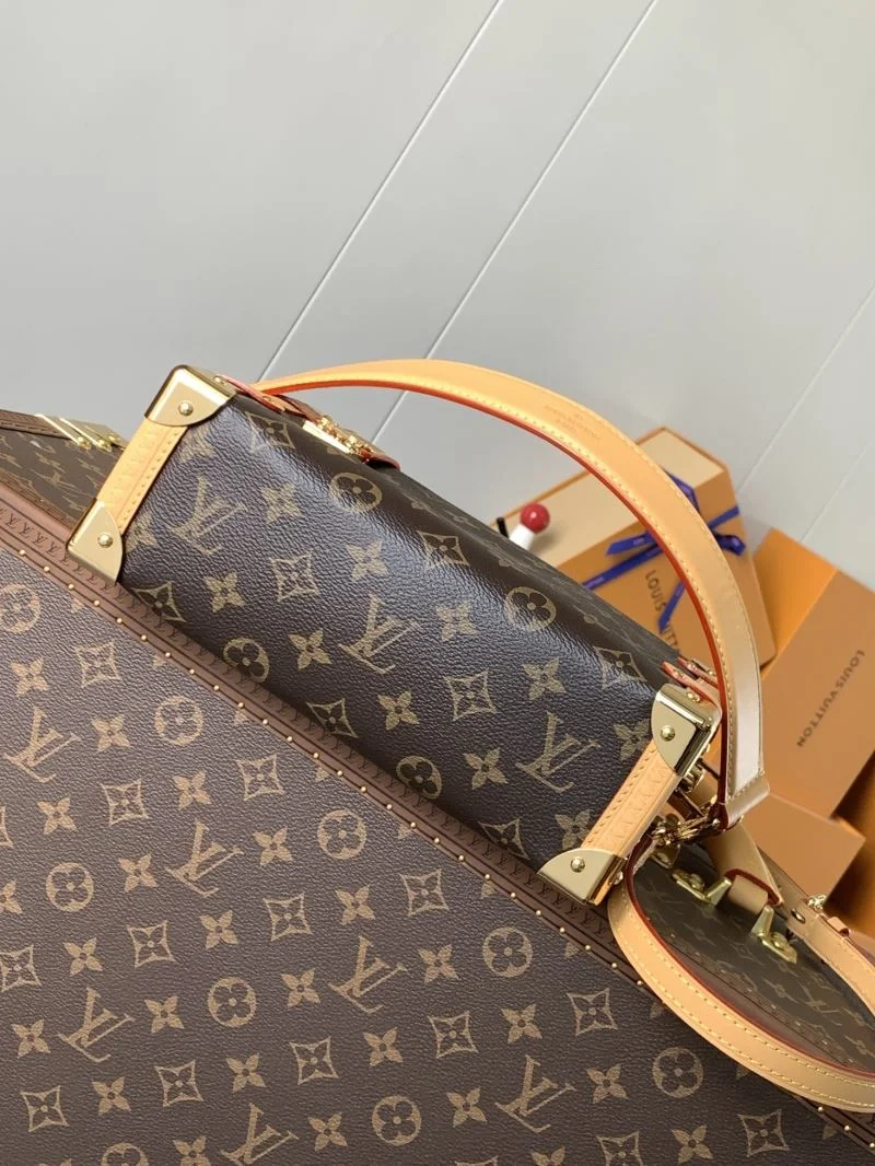 Louis Vuitton Box Bags Cozy 37572