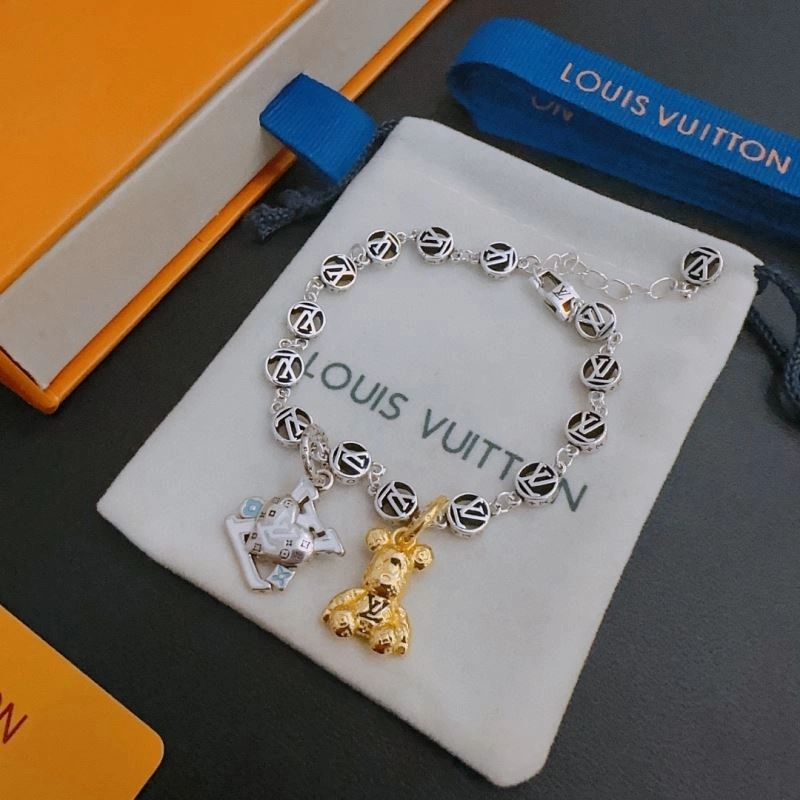 Louis Vuitton Bracelets Snug 251464