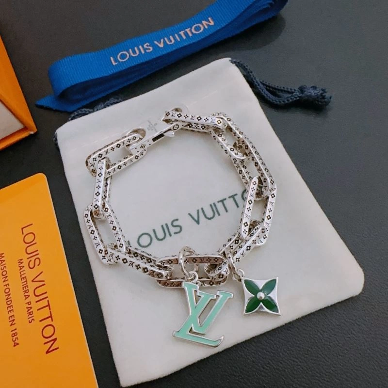 Sporty Louis Vuitton Bracelets 251462