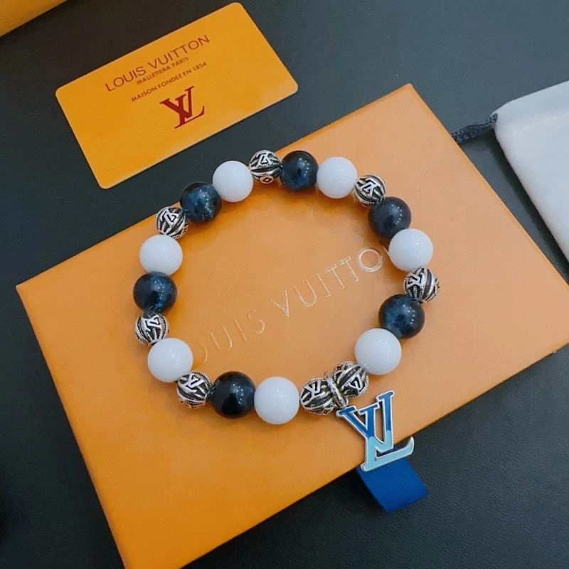 MoistureWicking Louis Vuitton Bracelets 251438