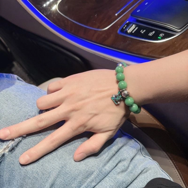 Louis Vuitton Bracelets Bold 251447