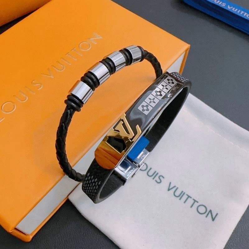 Breathable Louis Vuitton Bracelets 251437