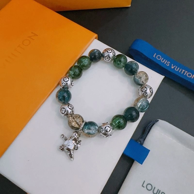 Lightweight Louis Vuitton Bracelets 251432