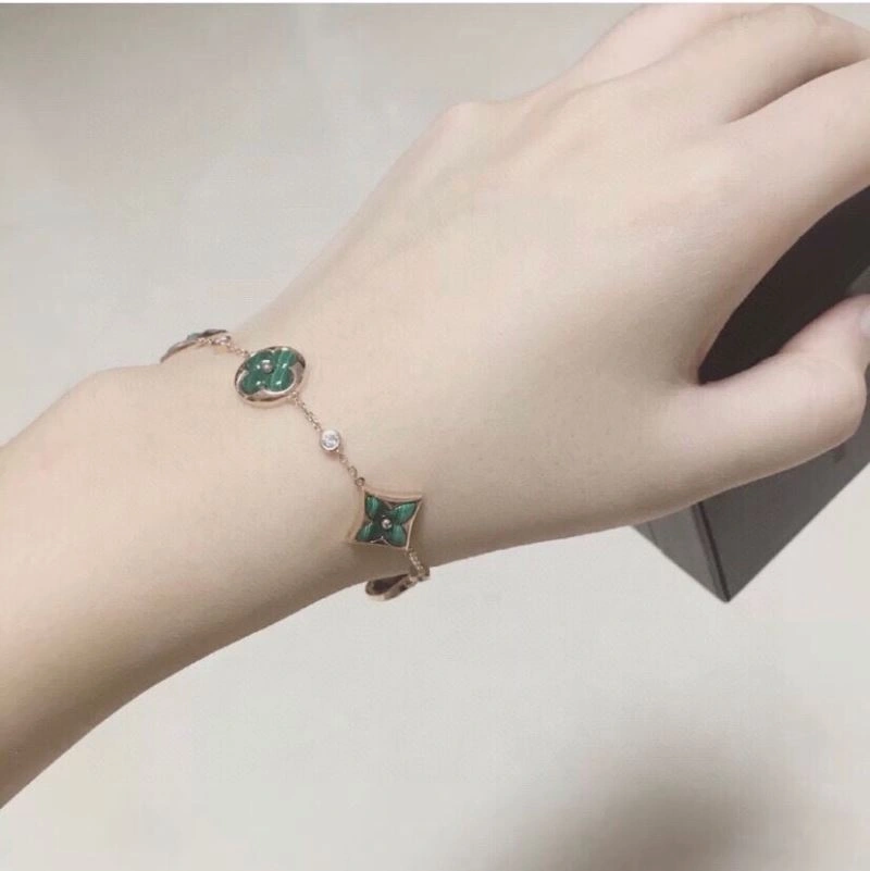 Louis Vuitton Bracelets MoistureWicking 251431