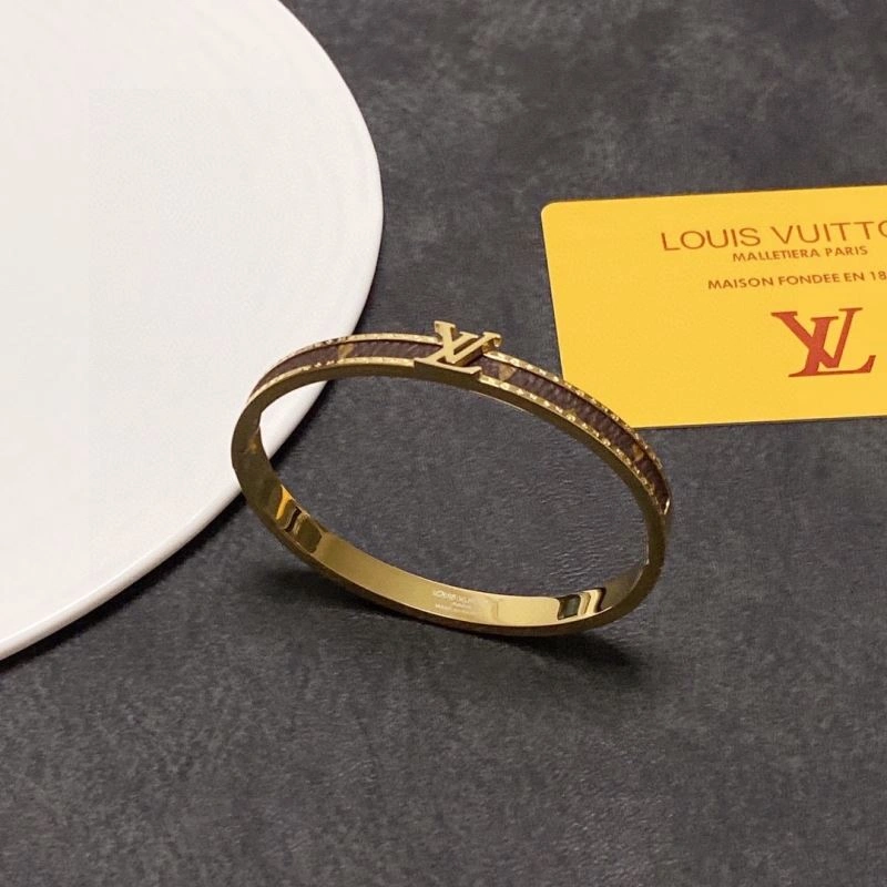 TravelReady Louis Vuitton Bracelets 251428