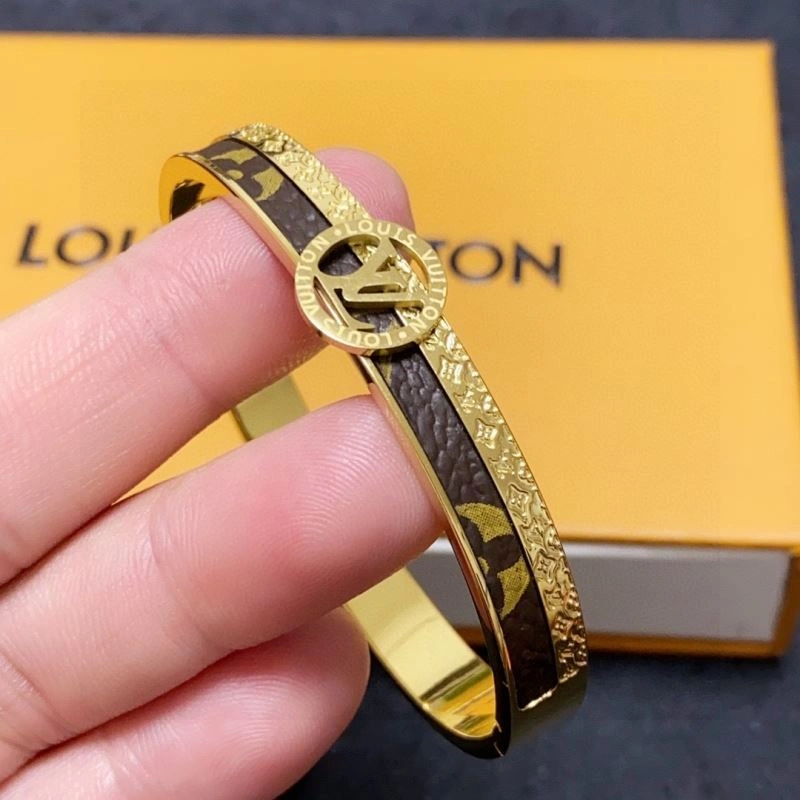 Louis Vuitton Bracelets WellDesigned 251427