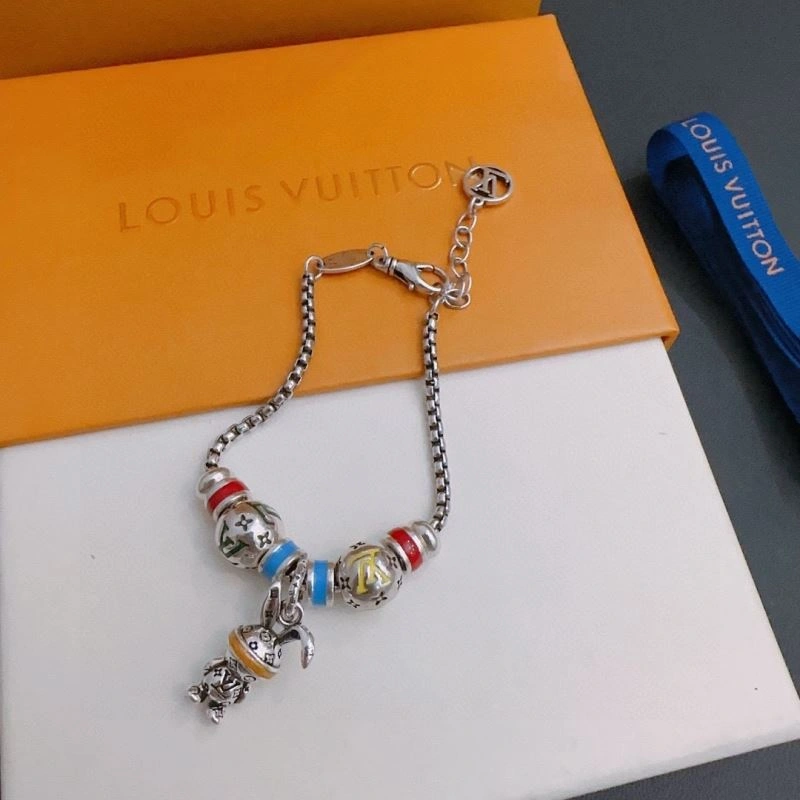 WellDesigned Louis Vuitton Bracelets 251426