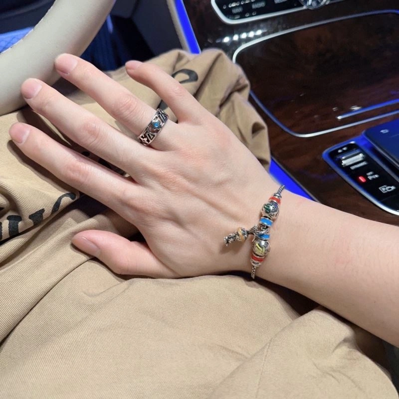 WellDesigned Louis Vuitton Bracelets 251426