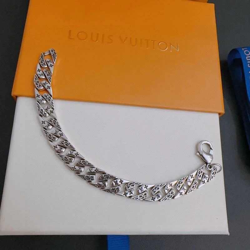 MultiPurpose Louis Vuitton Bracelets 251424