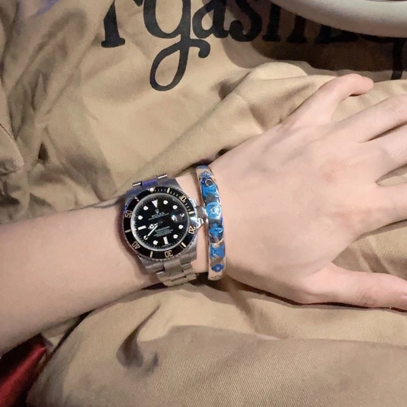 Louis Vuitton Bracelets Supportive 251404