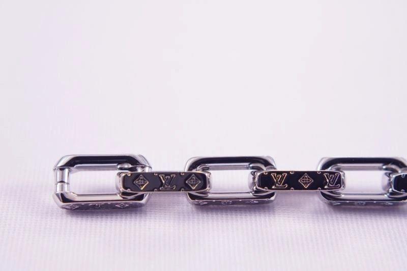 ZipUp Louis Vuitton Bracelets 251351