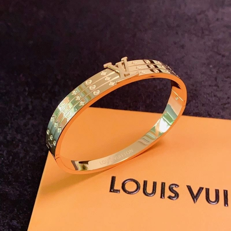 Louis Vuitton Bracelets Elegant 251335