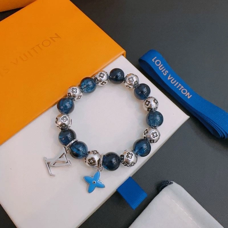 EyeCatching Louis Vuitton Bracelets 251323