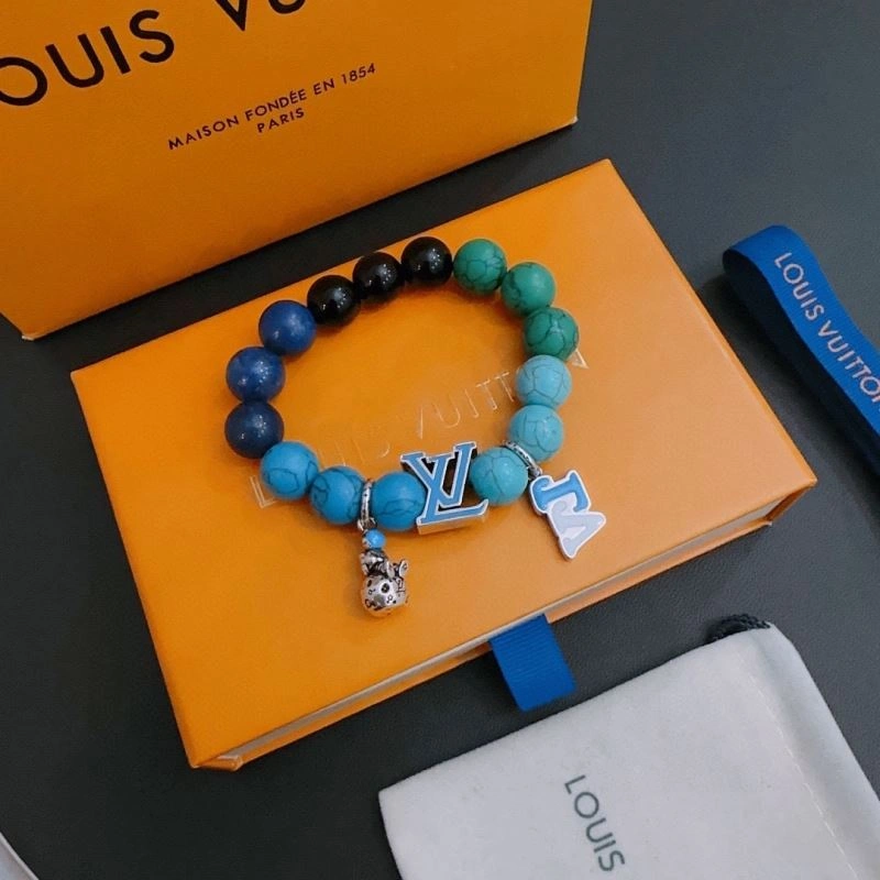 MoistureWicking Louis Vuitton Bracelets 251327