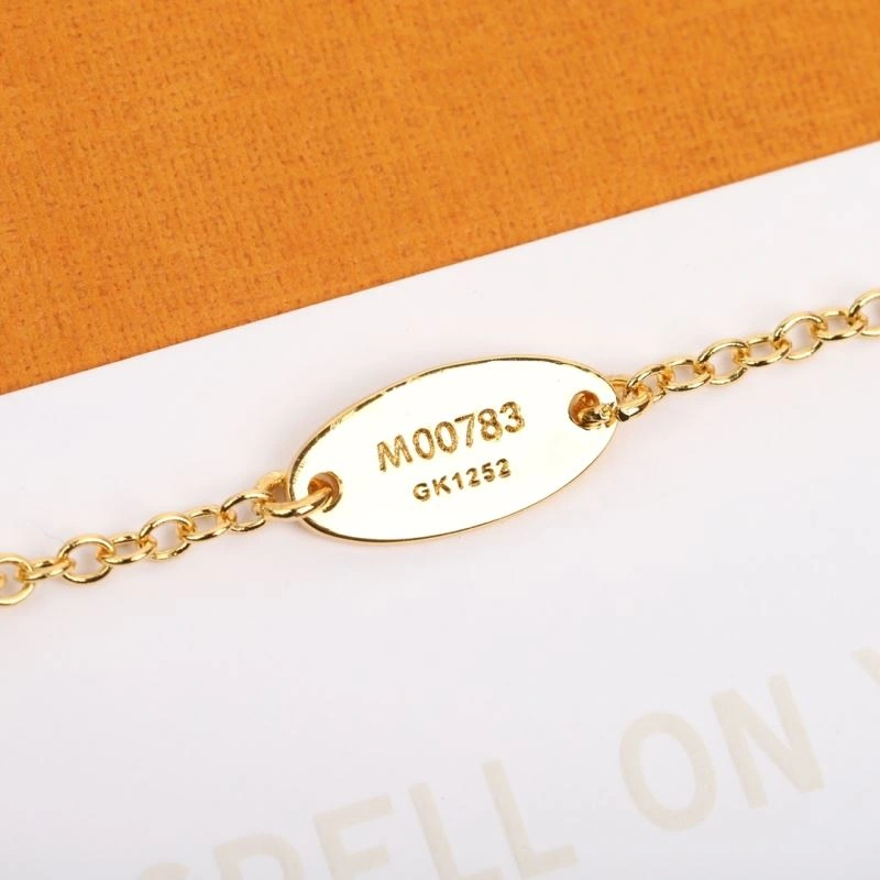 Louis Vuitton Bracelets UrbanChic 251320