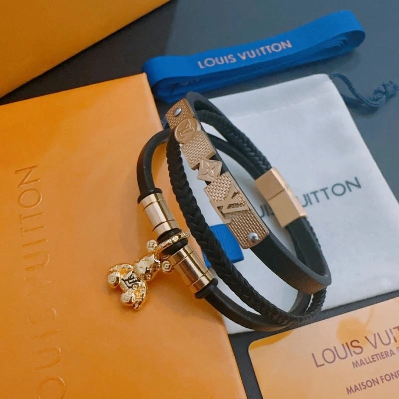Bright Louis Vuitton Bracelets 251343