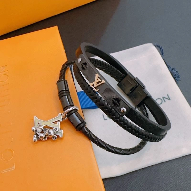 Louis Vuitton Bracelets Seasonal 251345