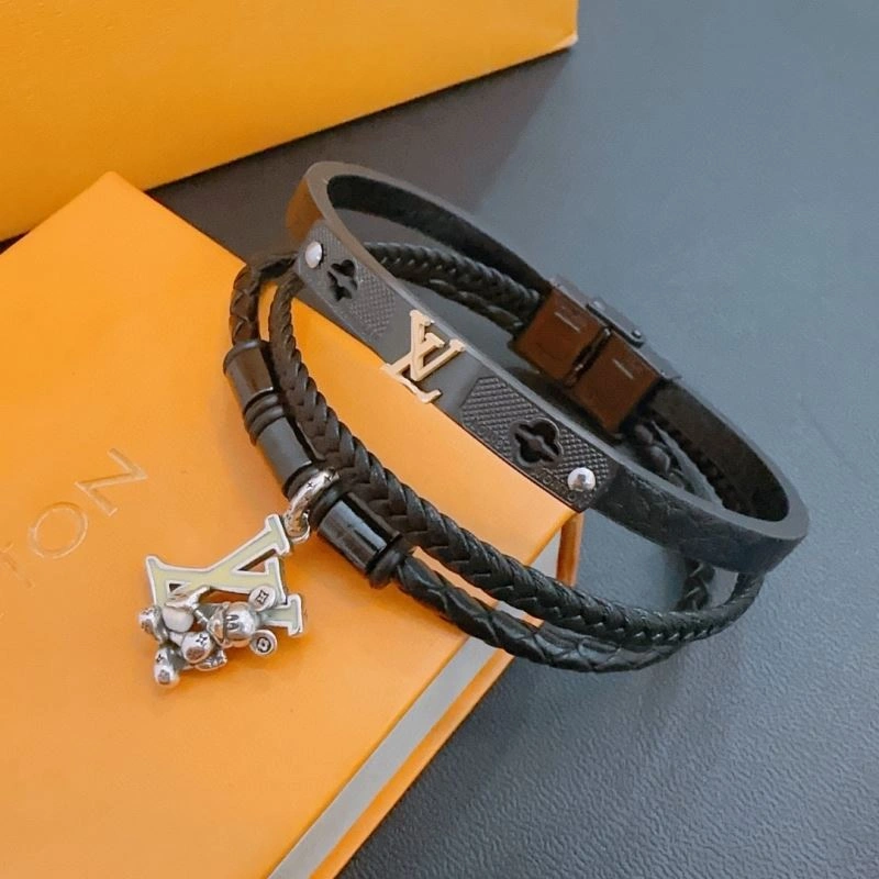 Louis Vuitton Bracelets Seasonal 251345