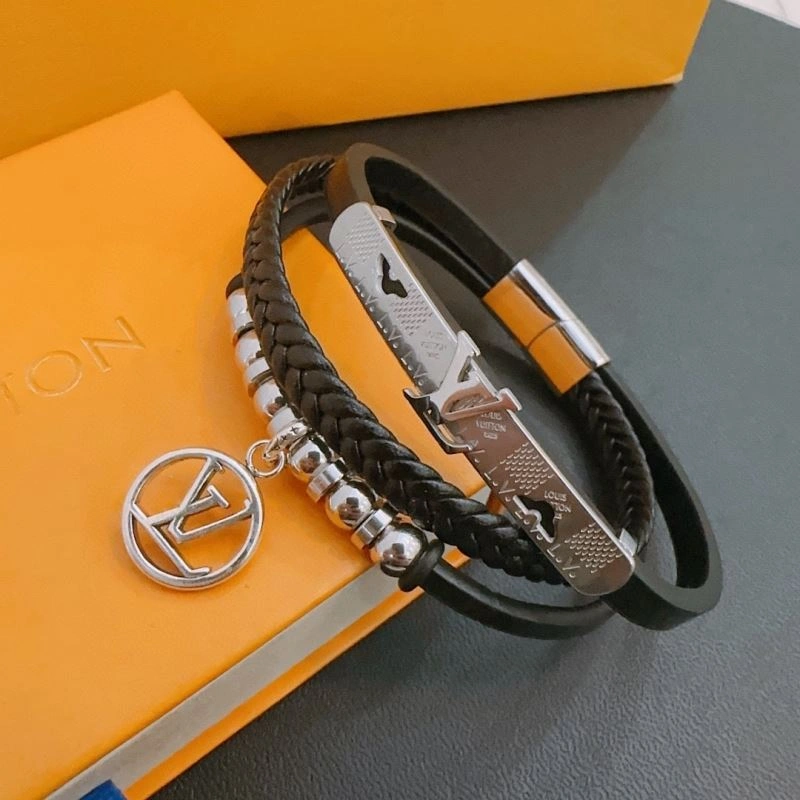 ModernLook Louis Vuitton Bracelets 251346