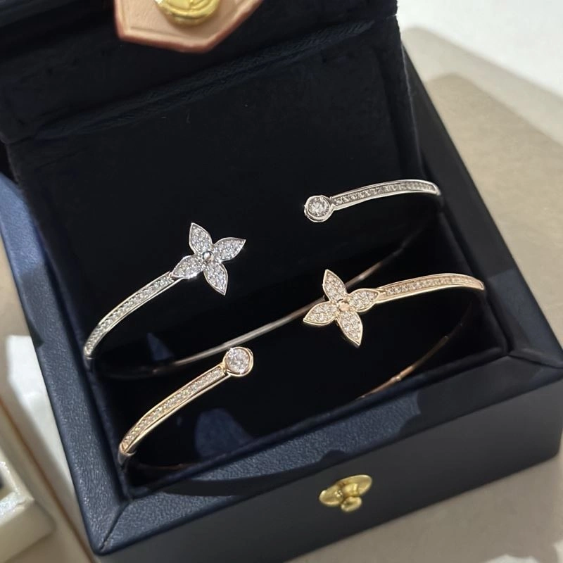 Upgraded Louis Vuitton Bracelets 251334