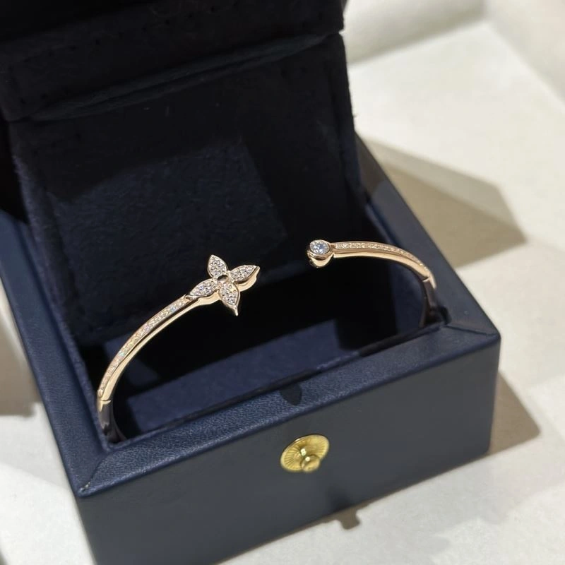 Upgraded Louis Vuitton Bracelets 251334