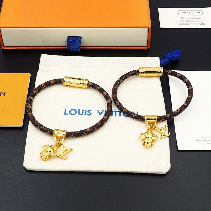 Louis Vuitton Bracelets Functional 251331
