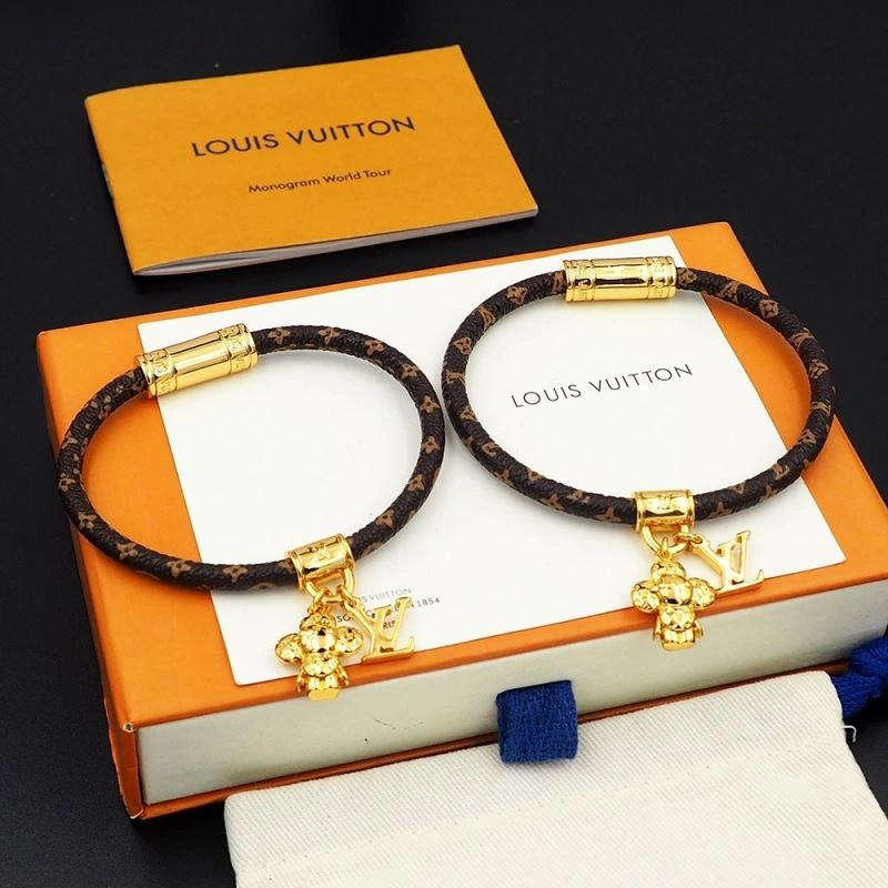 Louis Vuitton Bracelets Functional 251331